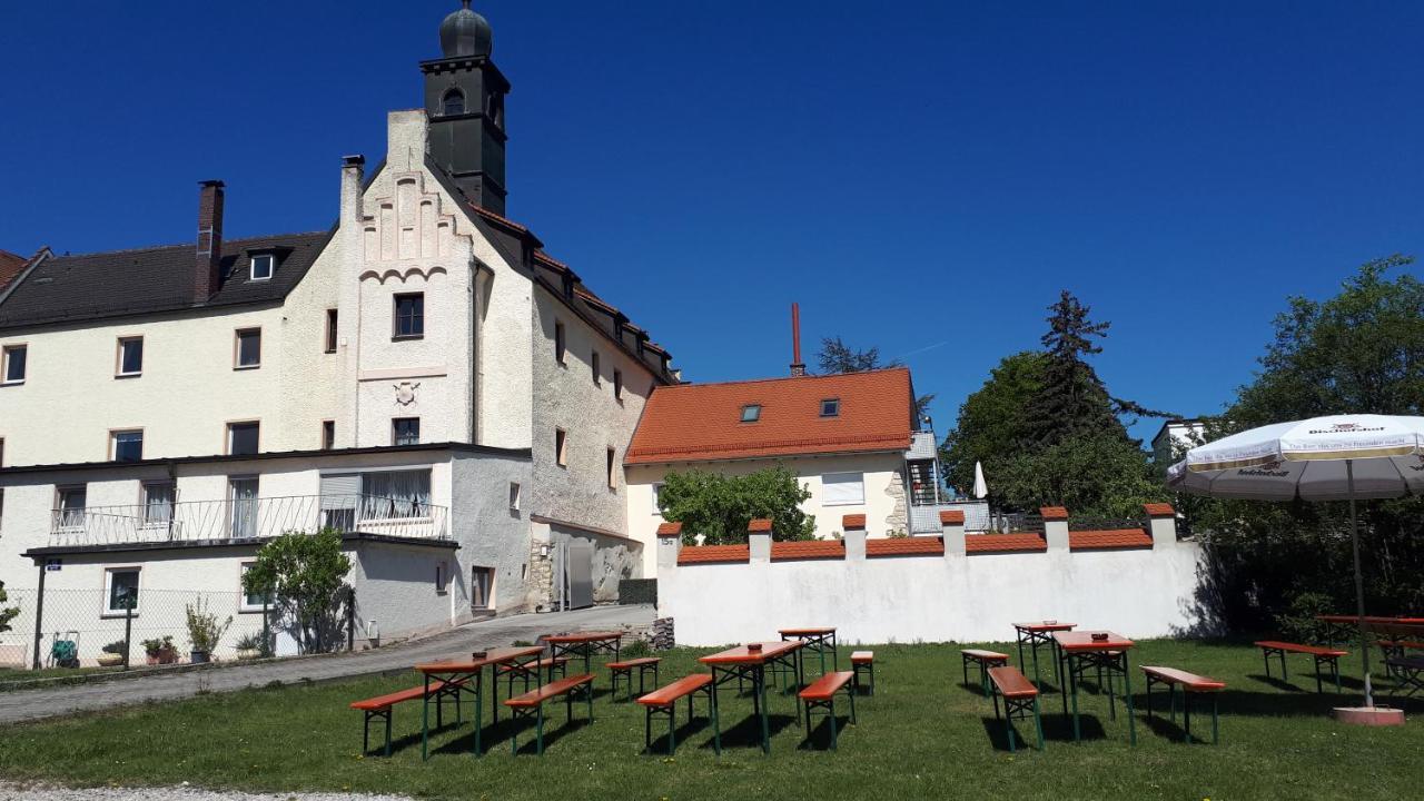 Schloss Weichs Zu Regensburg Mit 2Schlafzimmer Parkplatz Internet 75Qm Zentrum Eksteriør bilde